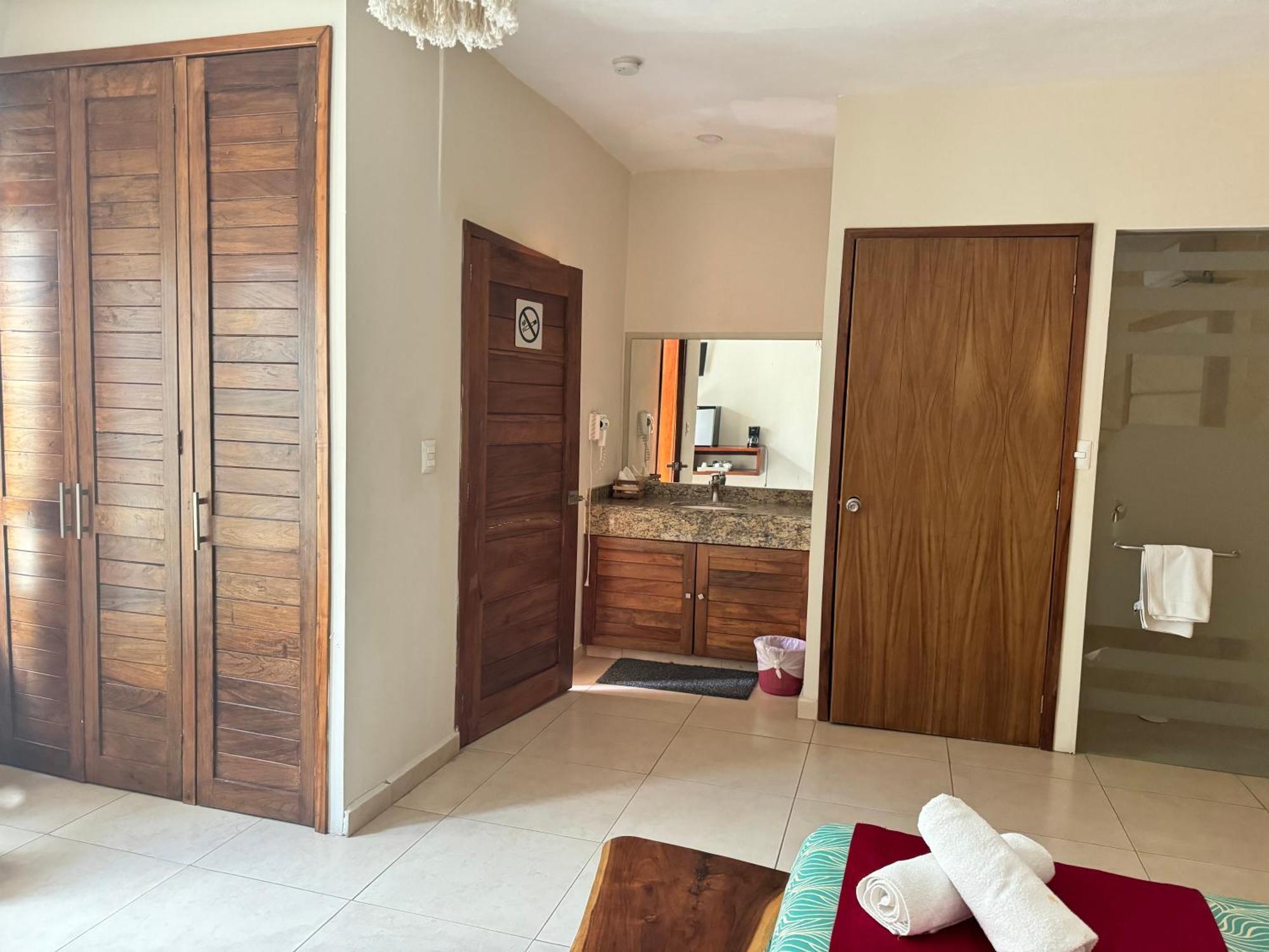 Suites Valentina Puerto Morelos Exterior foto